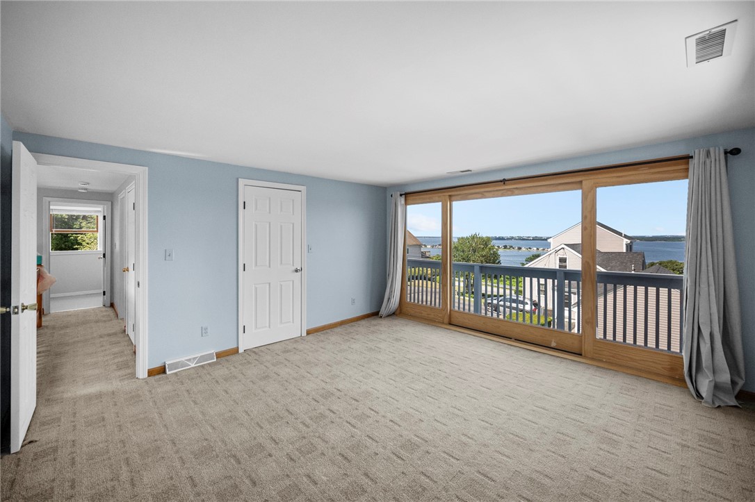 98 Hobson Avenue Tiverton, RI 02878 - Photo 12 of 36