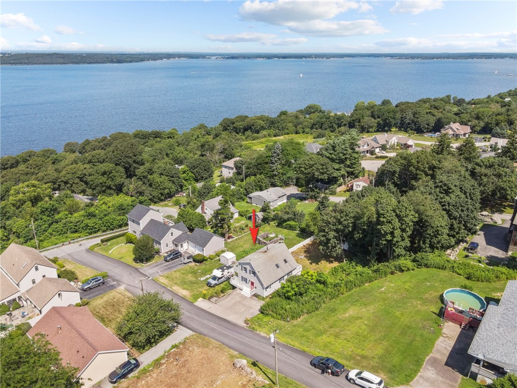 98 Hobson Avenue Tiverton, RI 02878 - Photo 25 of 36