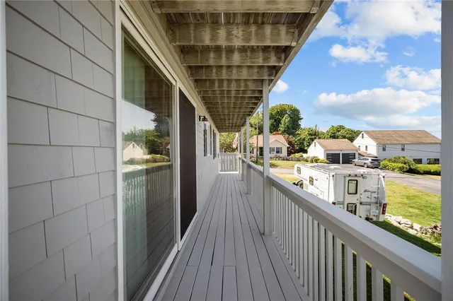 $4,000 | 98 Hobson Avenue, Tiverton, RI 02878