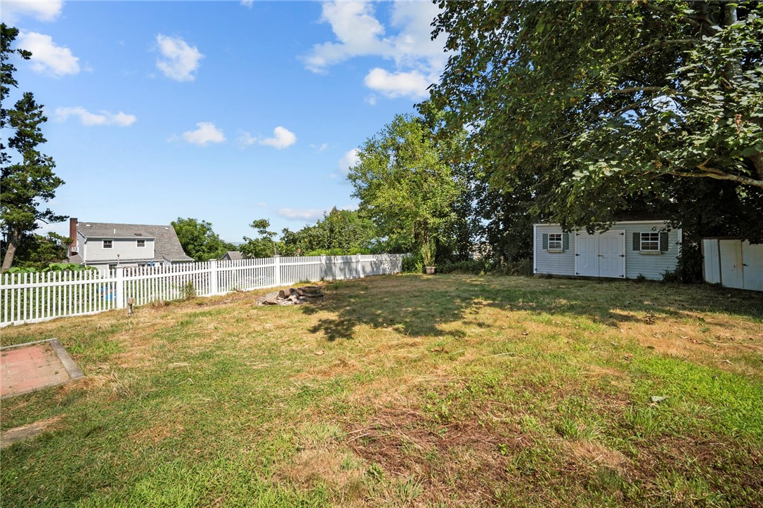 98 Hobson Avenue Tiverton, RI 02878 - Photo 30 of 36