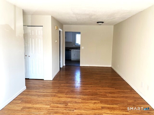 118 High Path Road, Unit 118 Windsor, CT 06095 - Photo 8 of 30