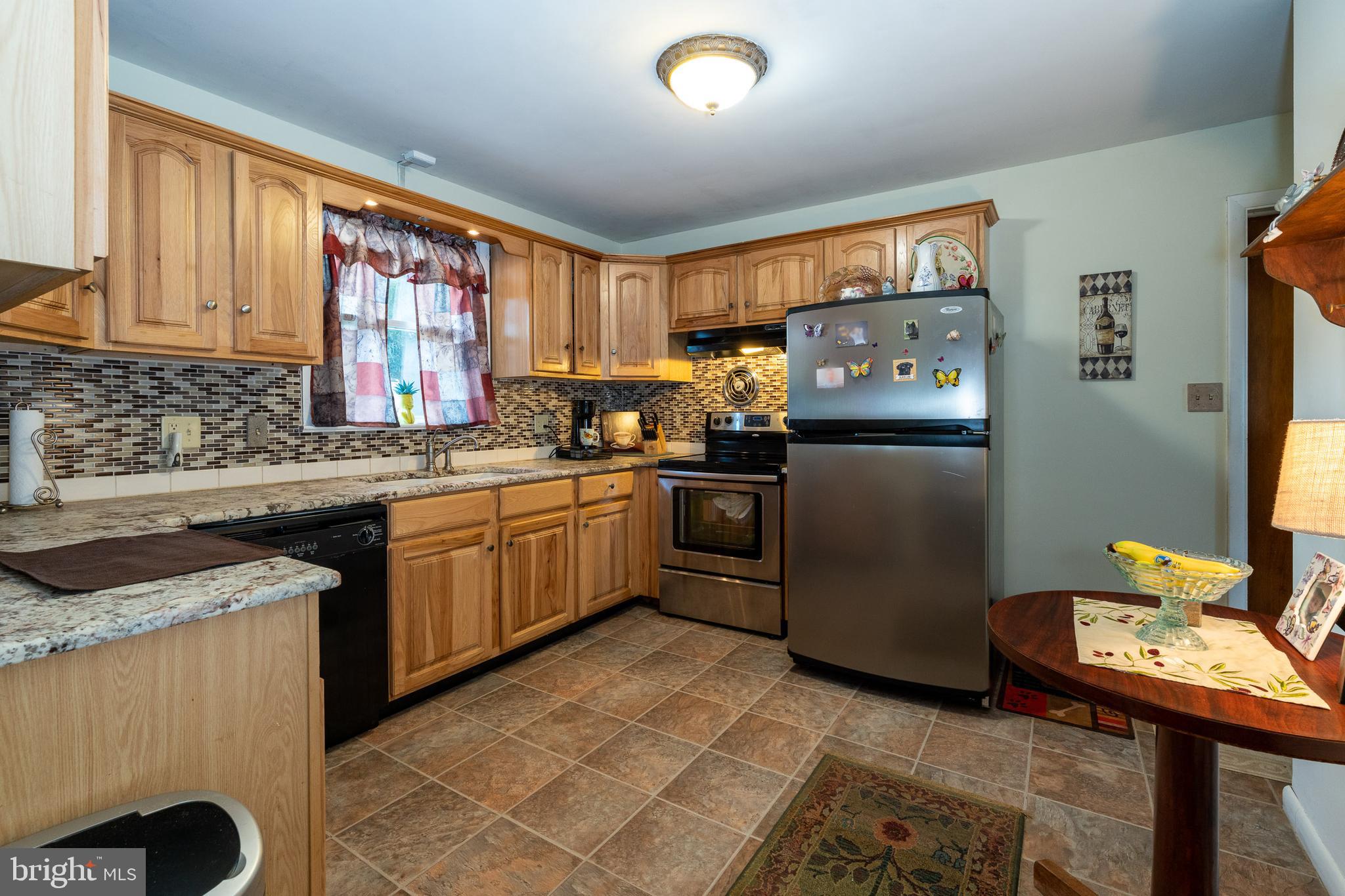 510 Rome Road Lititz, PA 17543 - Photo 12 of 30
