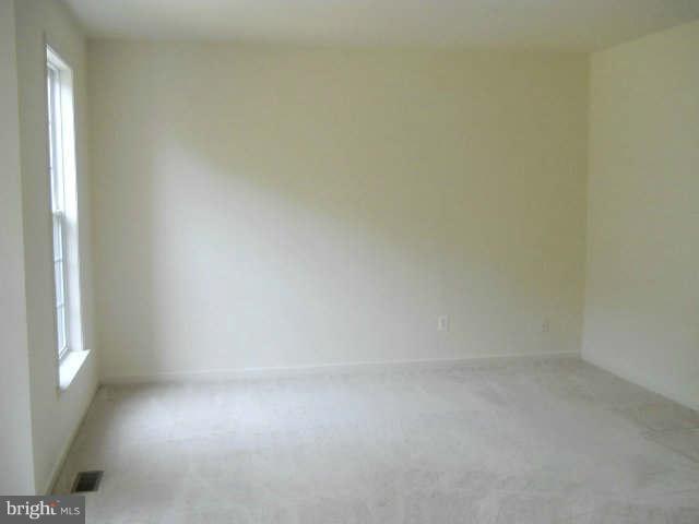 2375 Mountain Road Haymarket, VA 20169 - Photo 6 of 19 a view of an empty room