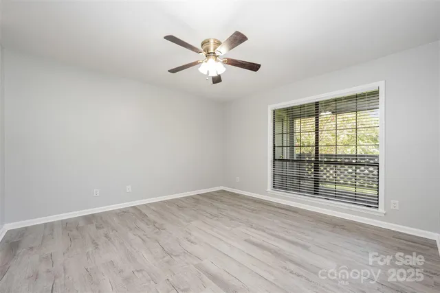 $239,900 | 5828 Harris Grove Lane, Charlotte, NC 28212