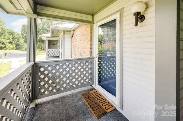 $239,900 | 5828 Harris Grove Lane, Charlotte, NC 28212