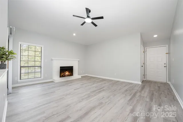 $239,900 | 5828 Harris Grove Lane, Charlotte, NC 28212