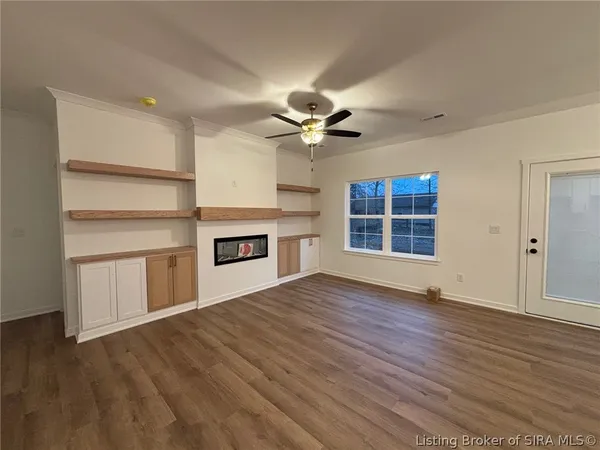 $319,900 | 2030 Fairview Farm Drive, Unit 219, Memphis, IN 47143