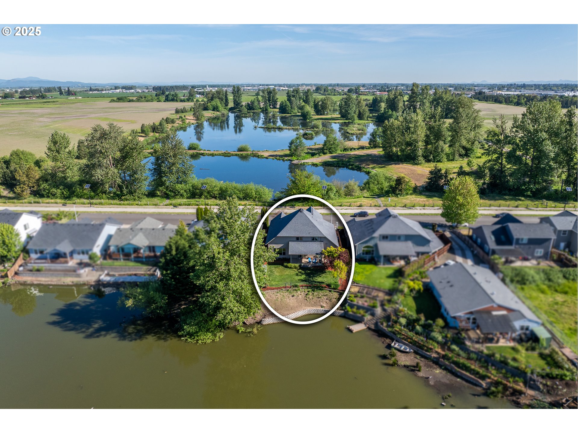 4756 Jessen Drive Eugene, OR 97402 - Photo 25 of 29 a view of swimming pool and lake view