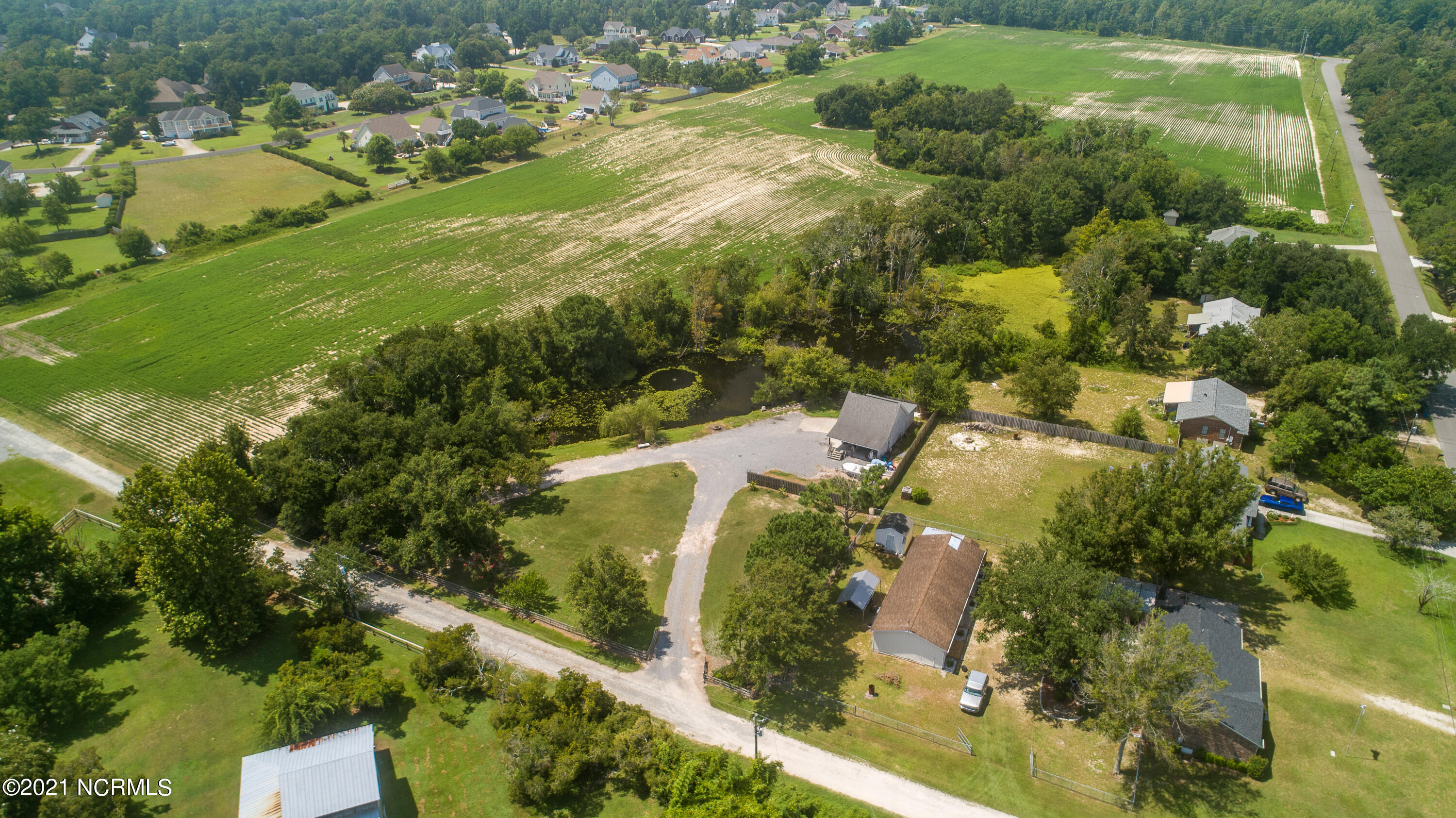 60 Hickory Pt Extension Hampstead, NC 28443 - Photo 6 of 32 005