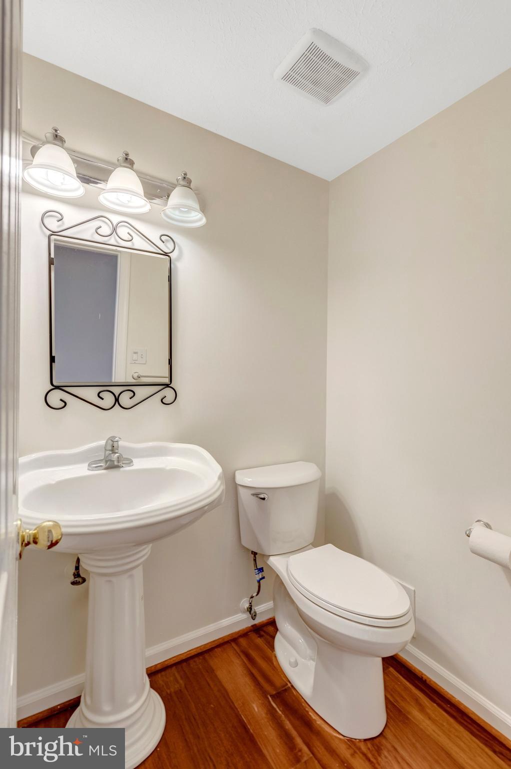 5759 Heming Avenue Springfield, VA 22151 - Photo 23 of 54