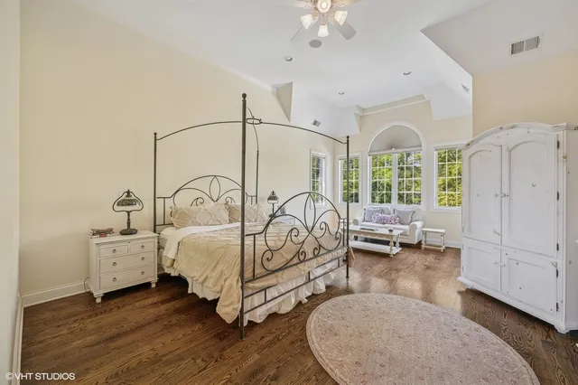 $1,925,000 | 120 Maya Court, Deerfield, IL 60015