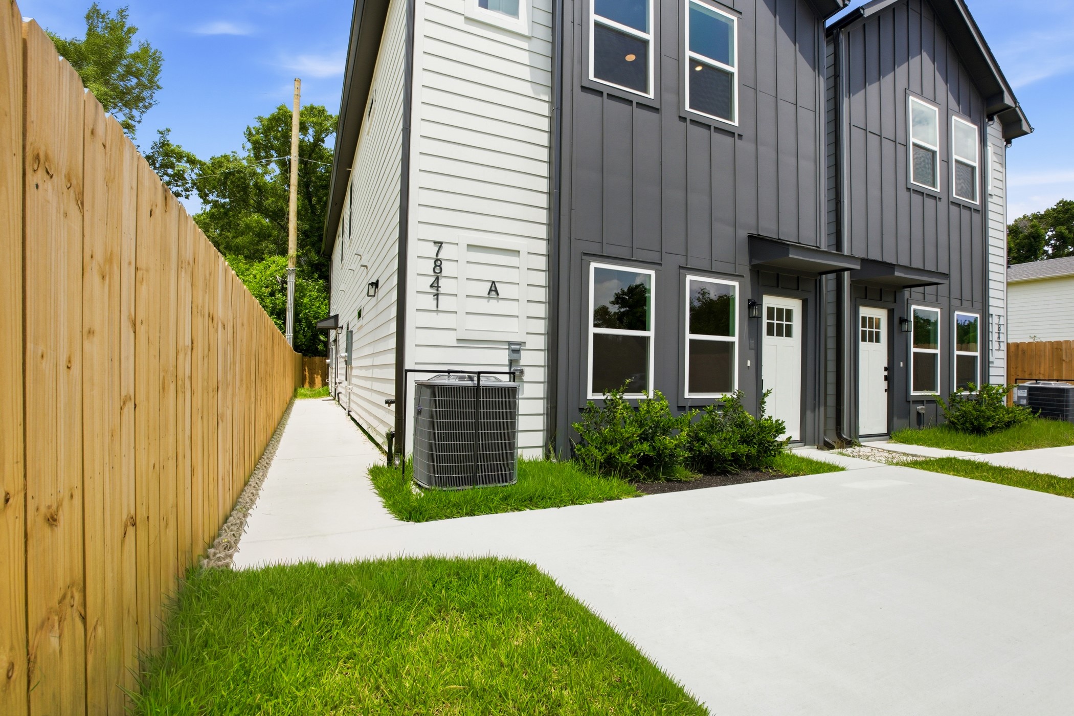 7841 Sunnyhill Street, Unit A Houston, TX 77088 - Photo 28 of 30