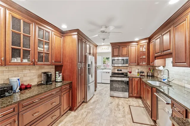 $439,000 | 211 Cherokee Drive, Fair Play, SC 29643