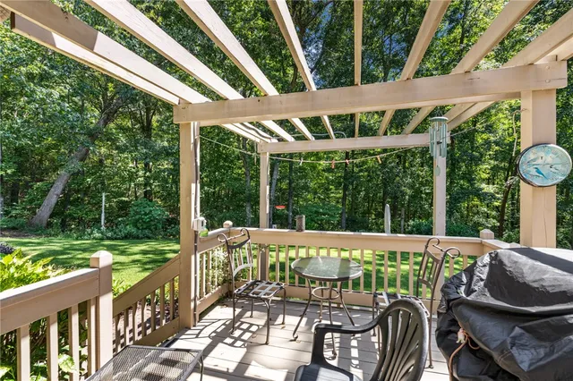 $439,000 | 211 Cherokee Drive, Fair Play, SC 29643