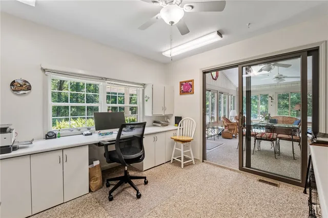 $439,000 | 211 Cherokee Drive, Fair Play, SC 29643