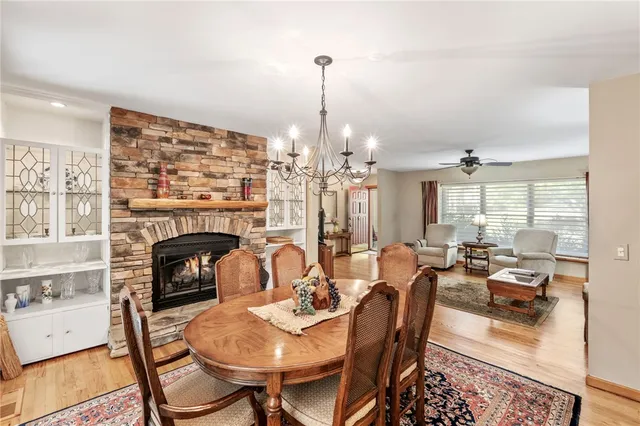 $439,000 | 211 Cherokee Drive, Fair Play, SC 29643