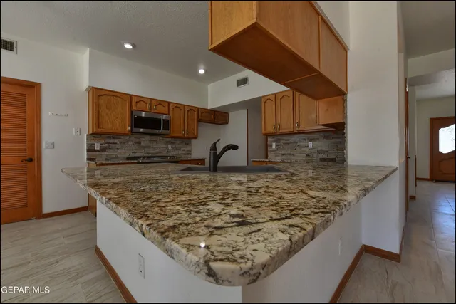 $599,000 | 1954 Paseo Del Sol Place, El Paso, TX 79936