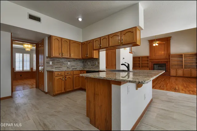 $599,000 | 1954 Paseo Del Sol Place, El Paso, TX 79936