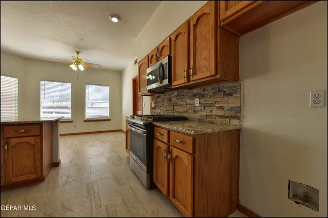 $599,000 | 1954 Paseo Del Sol Place, El Paso, TX 79936
