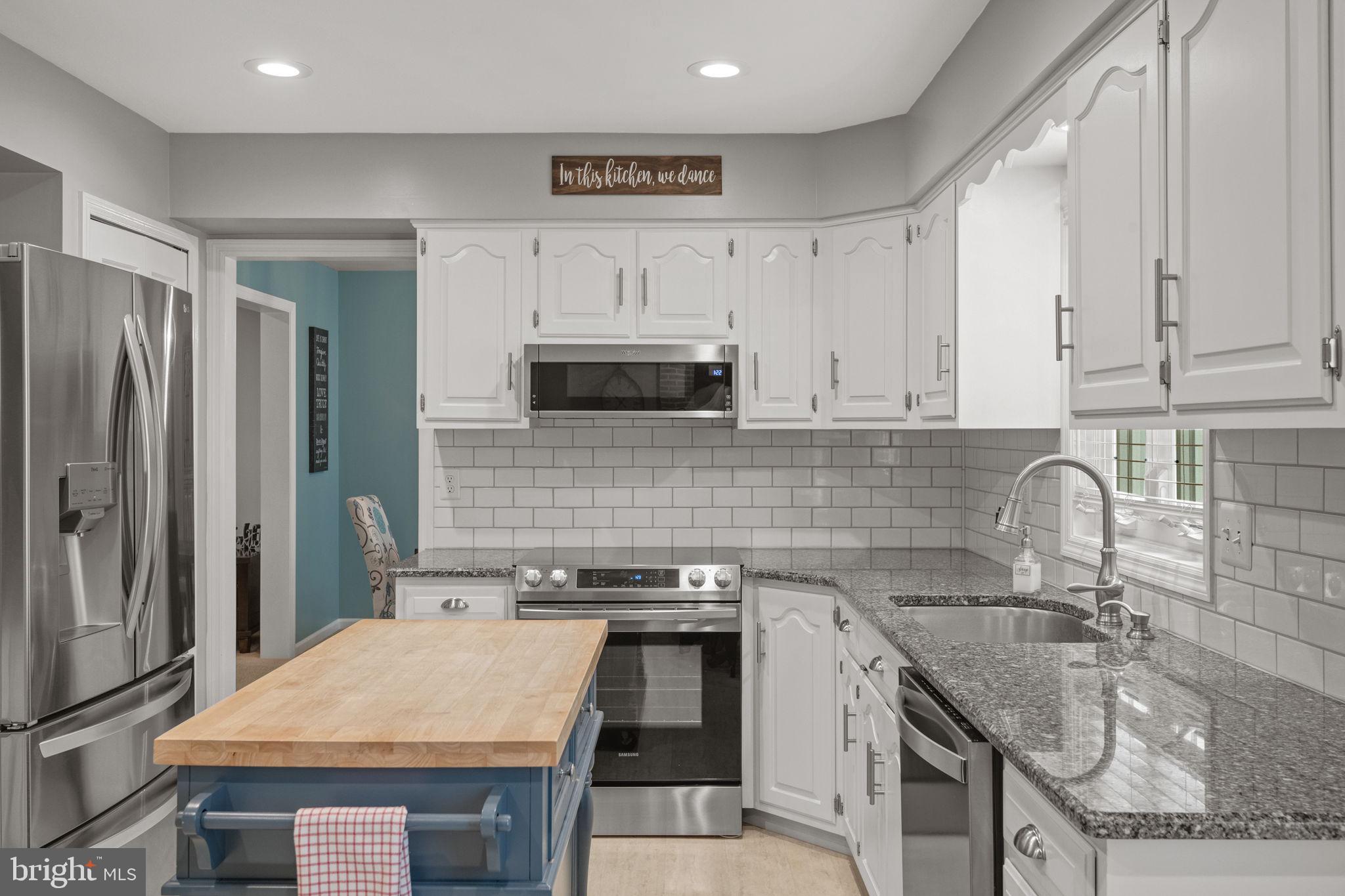 981 Pinetree Way Lancaster, PA 17601 - Photo 12 of 49 Gallery Image 12