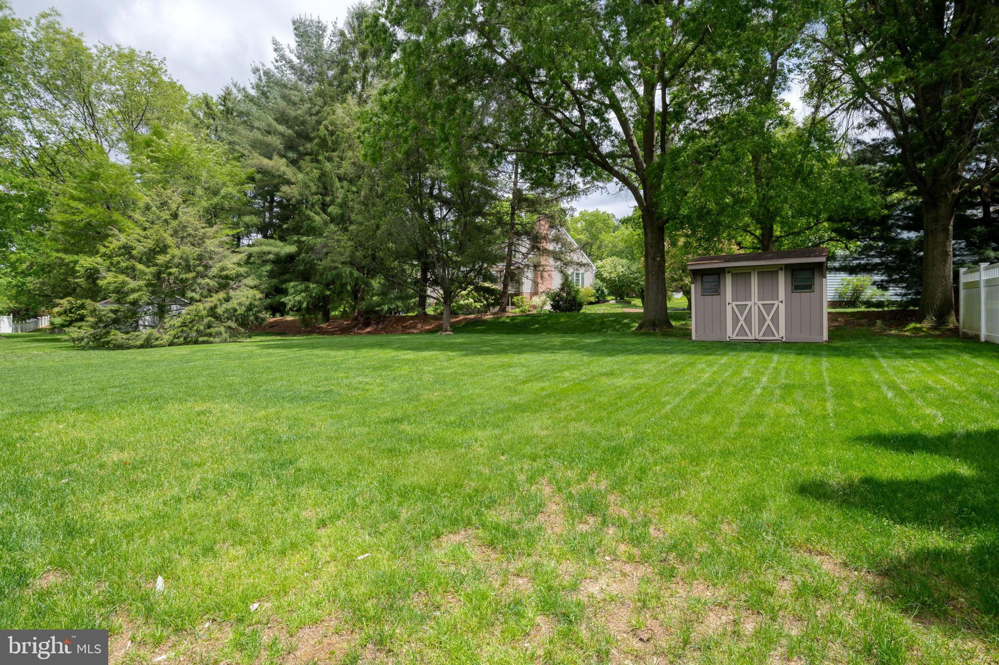 981 Pinetree Way Lancaster, PA 17601 - Photo 41 of 49 Gallery Image 41