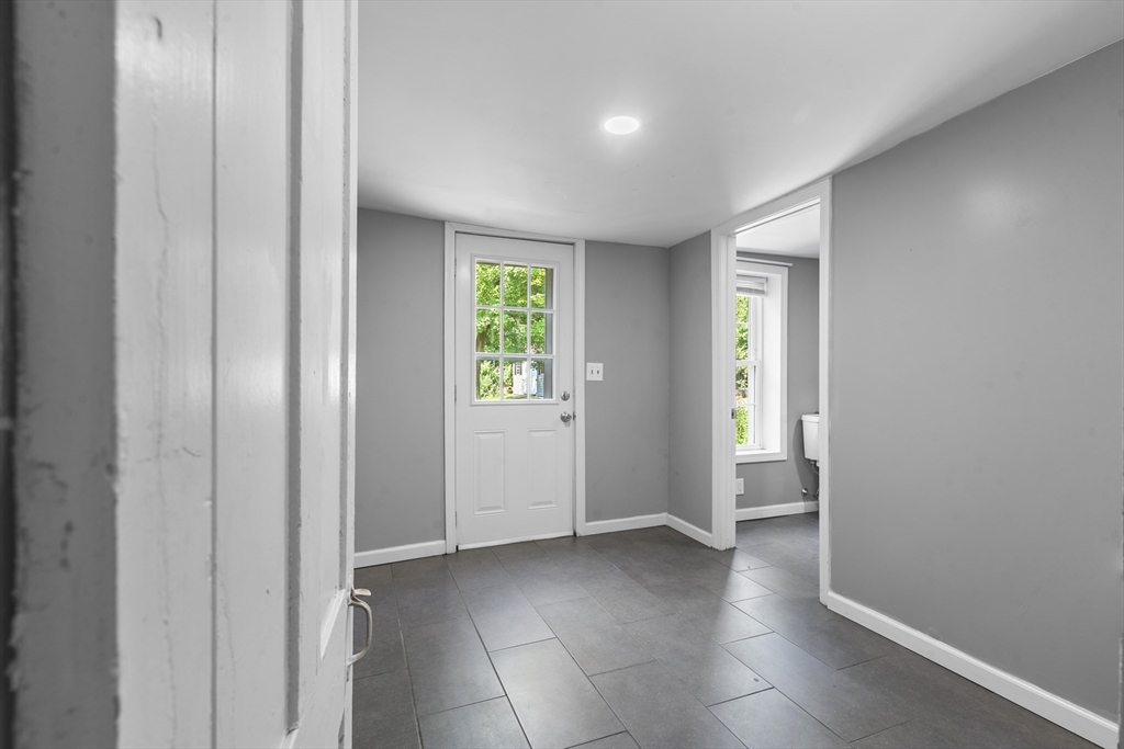 2 Princeton Road Sterling, MA 01564 - Photo 10 of 32