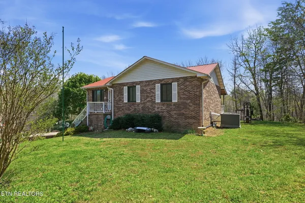 $294,900 | 191 Ashley Lane, Oneida, TN 37841