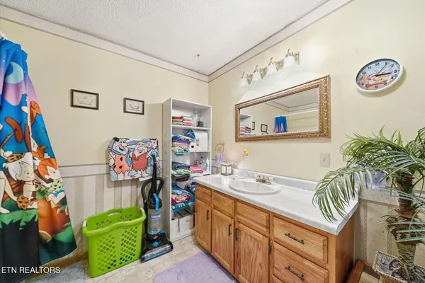 $294,900 | 191 Ashley Lane, Oneida, TN 37841
