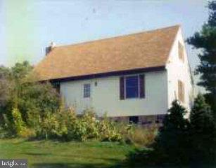 38 Witmer Road Lancaster, PA 17602 - Photo 1 of 1 Gallery Image 1