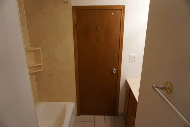 $215,000 | 5143 North East River Road, Unit 355D, Chicago, IL 60656