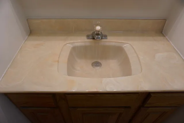 $215,000 | 5143 North East River Road, Unit 355D, Chicago, IL 60656