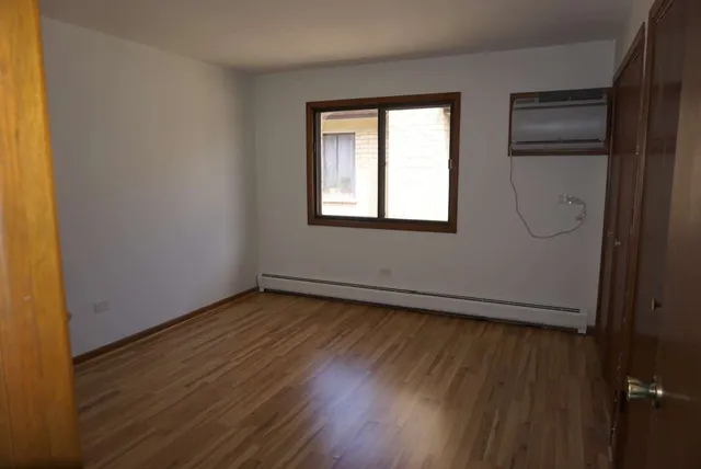 $215,000 | 5143 North East River Road, Unit 355D, Chicago, IL 60656