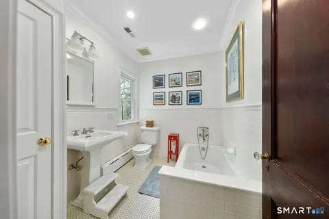 $1,295,000 | 41 Chester Street, Stamford, CT 06905