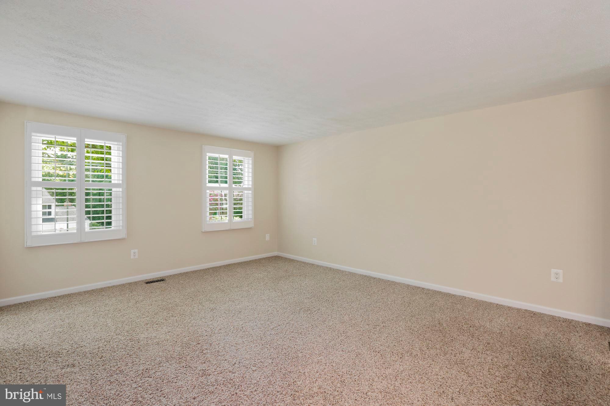 385 Yorkshire Lane Riva, MD 21140 - Photo 17 of 36 Large Master Bedroom