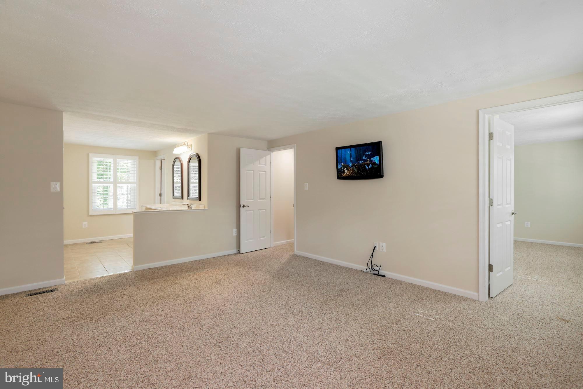 385 Yorkshire Lane Riva, MD 21140 - Photo 18 of 36 MBR