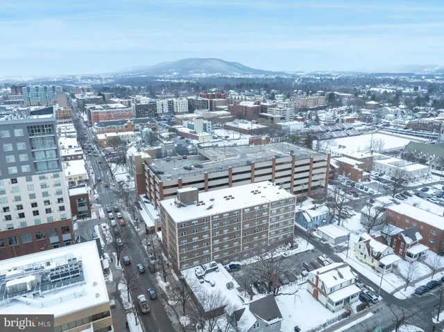 $265,000 | 222 West Beaver Avenue, Unit 307, State College, PA 16801