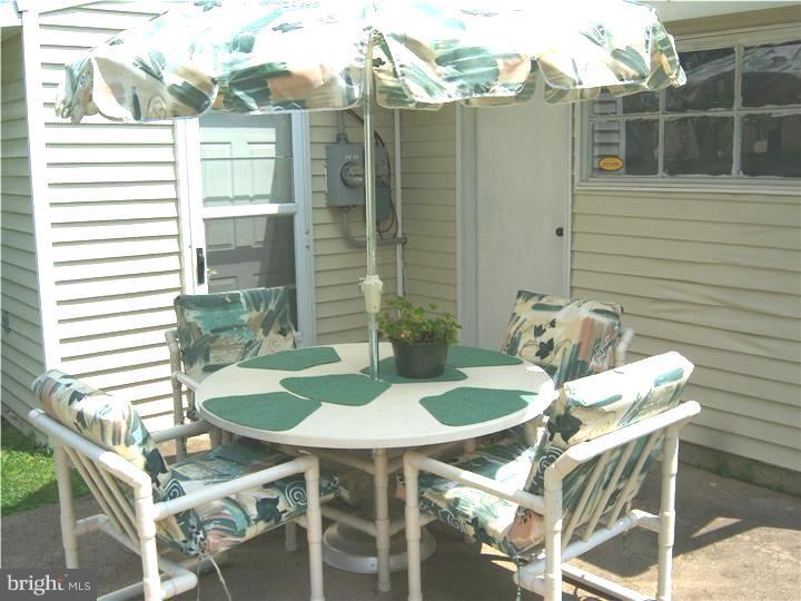 117 Terrace Road Levittown, PA 19056 - Photo 18 of 21 Patio