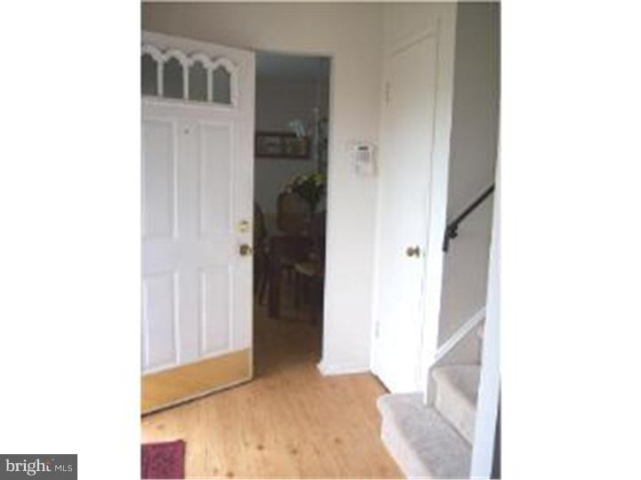 117 Terrace Road Levittown, PA 19056 - Photo 4 of 21 Foyer
