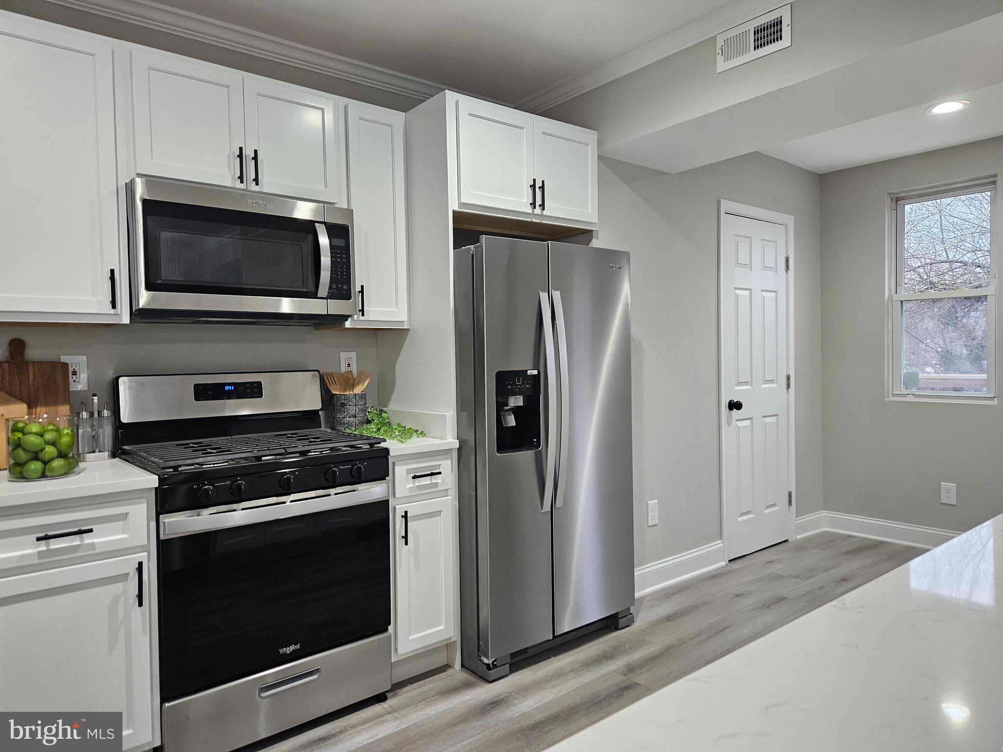 5320 Catalpha Road Baltimore, MD 21214 - Photo 18 of 63