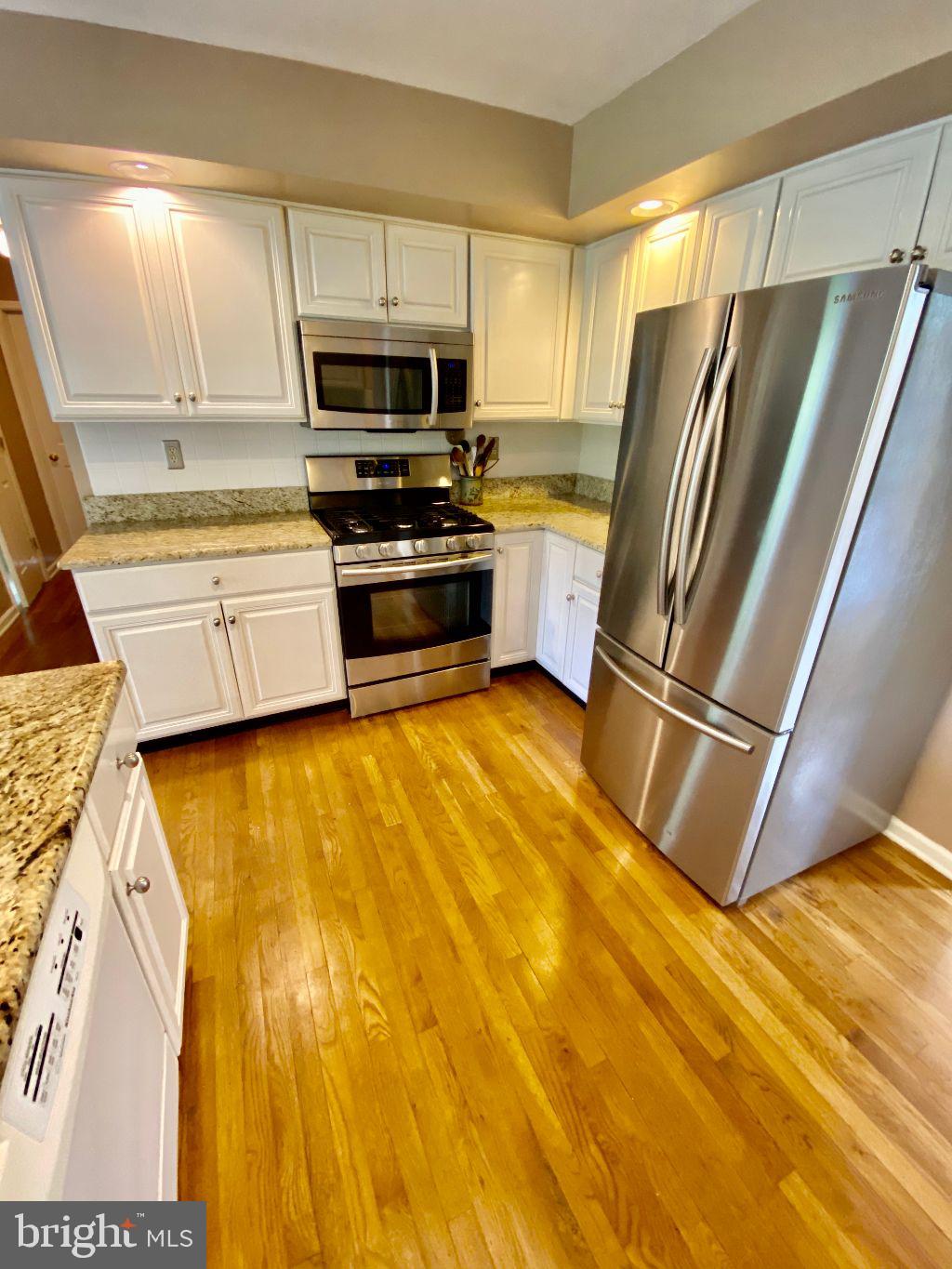 891 Slate Hill Road Yardley, PA 19067 - Photo 18 of 56 Breakfast Room