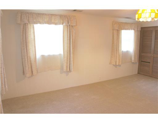 12315 Dunn Road Mishawaka, IN 46545 - Photo 8 of 12 Gallery Image 8