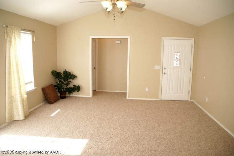 3617 South Mirror Street Amarillo, TX 79118 - Photo 3 of 15