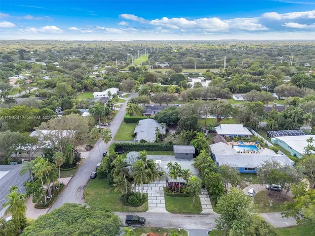 $1,950,000 | 7500 Southwest 137th Street, Palmetto Bay, FL 33158