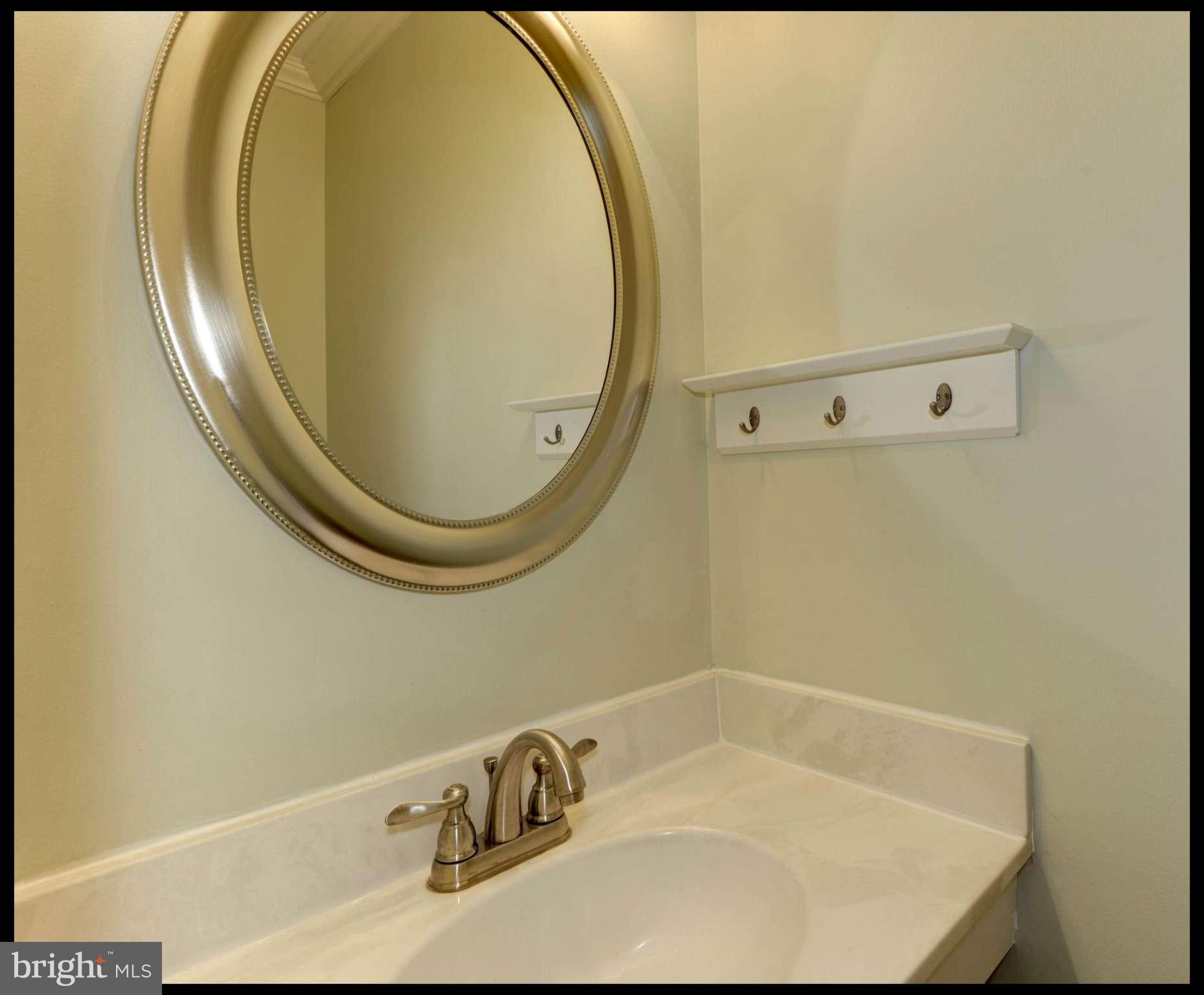 8548 Springfield Oaks Drive Springfield, VA 22153 - Photo 22 of 27 Bath