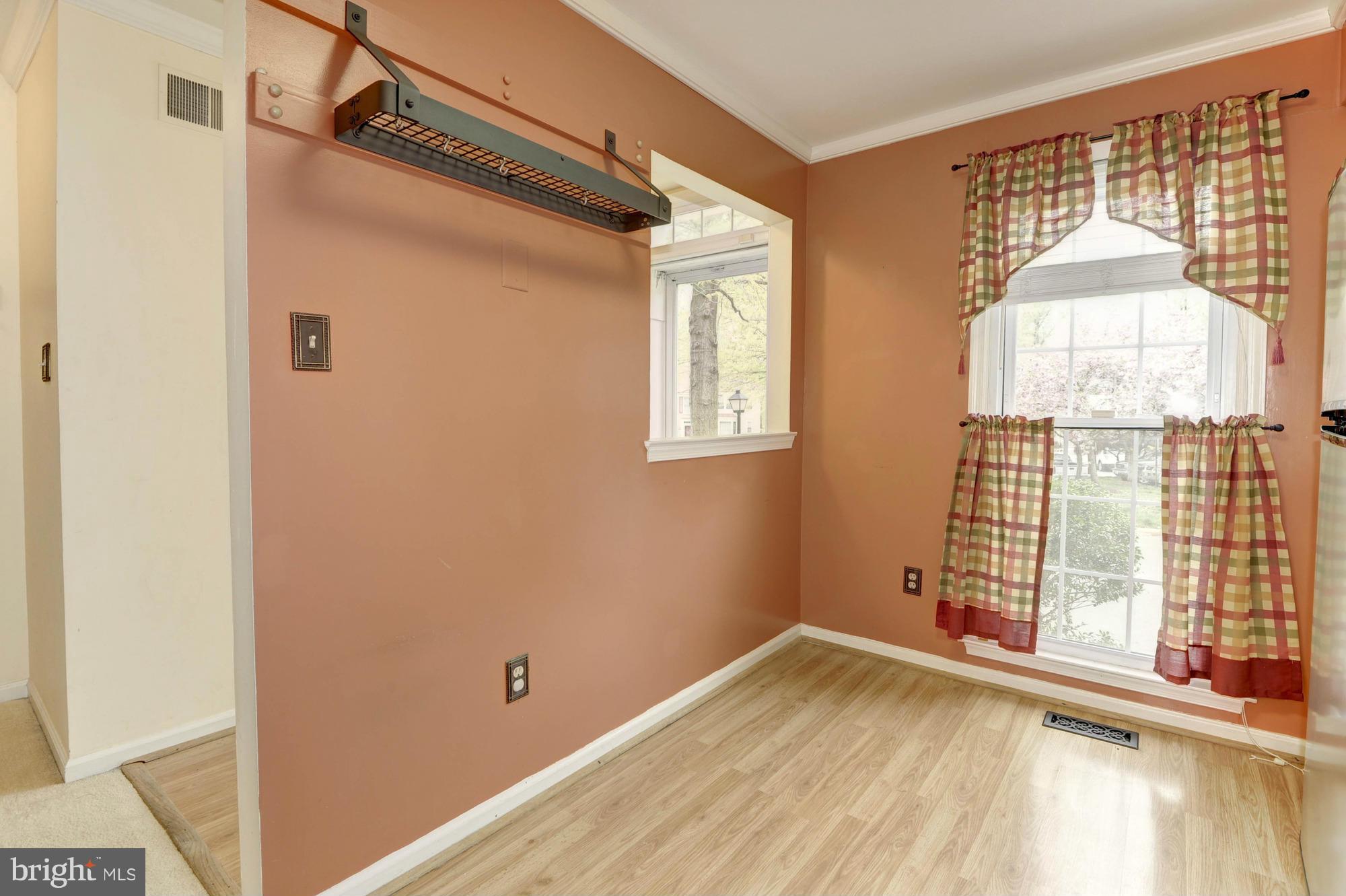 8548 Springfield Oaks Drive Springfield, VA 22153 - Photo 7 of 27 Kitchen