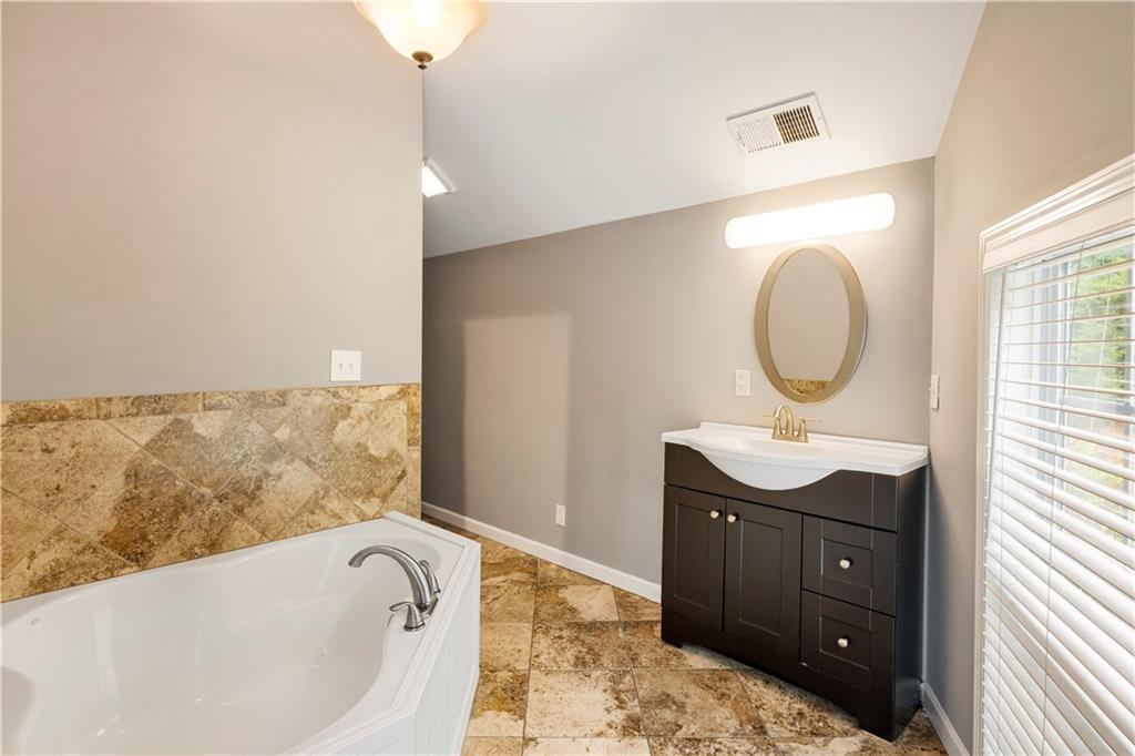 488 Buckley Way Resaca, GA 30735 - Photo 14 of 28