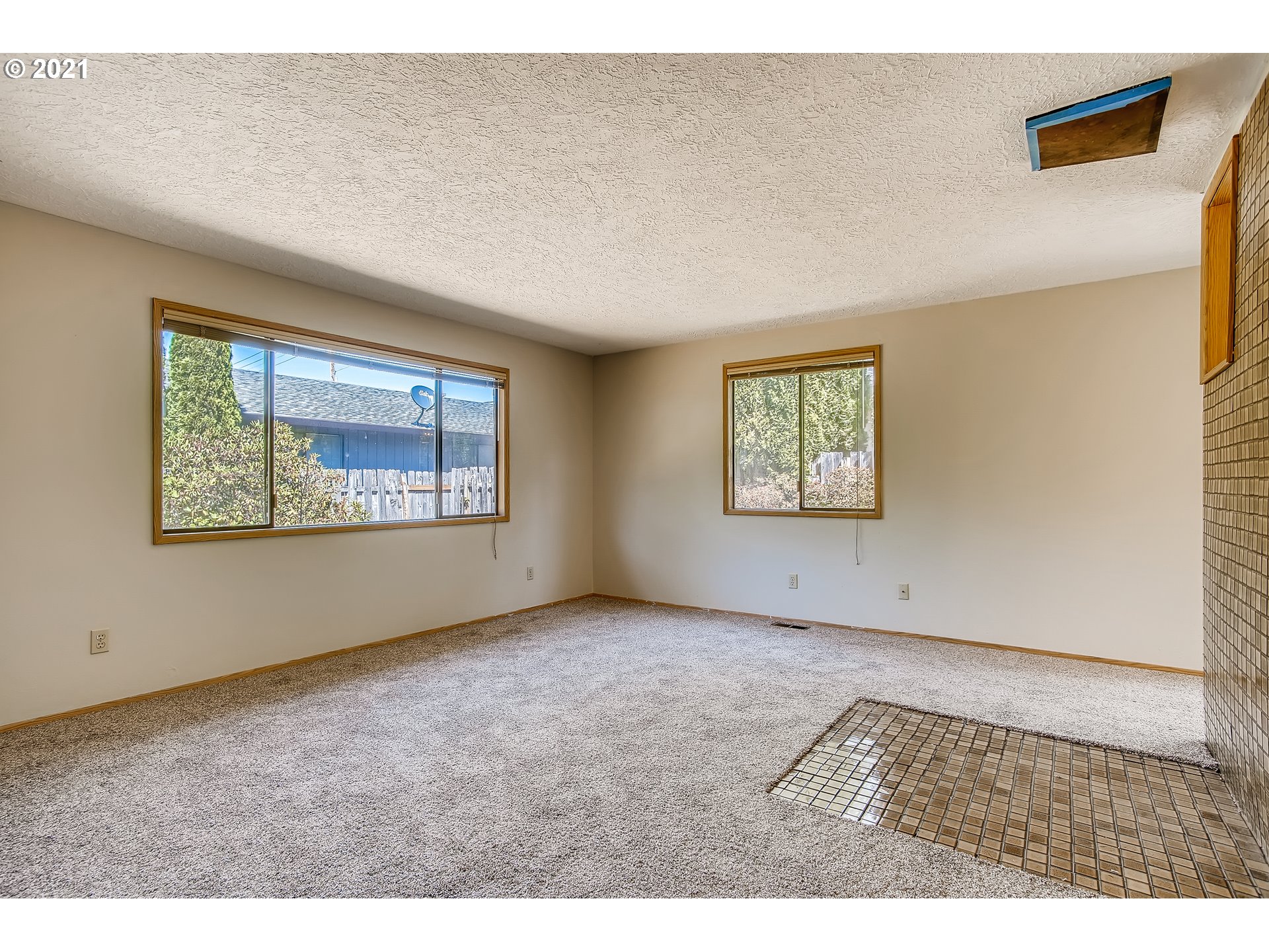 33273 Southwest Em Watts Road Scappoose, OR 97056 - Photo 22 of 32 Gallery Image 22