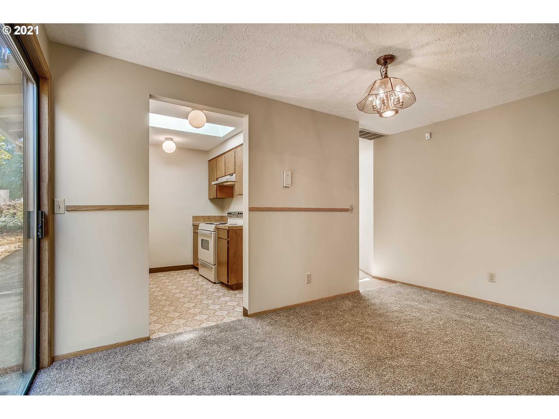33273 Southwest Em Watts Road Scappoose, OR 97056 - Photo 26 of 32 Gallery Image 26