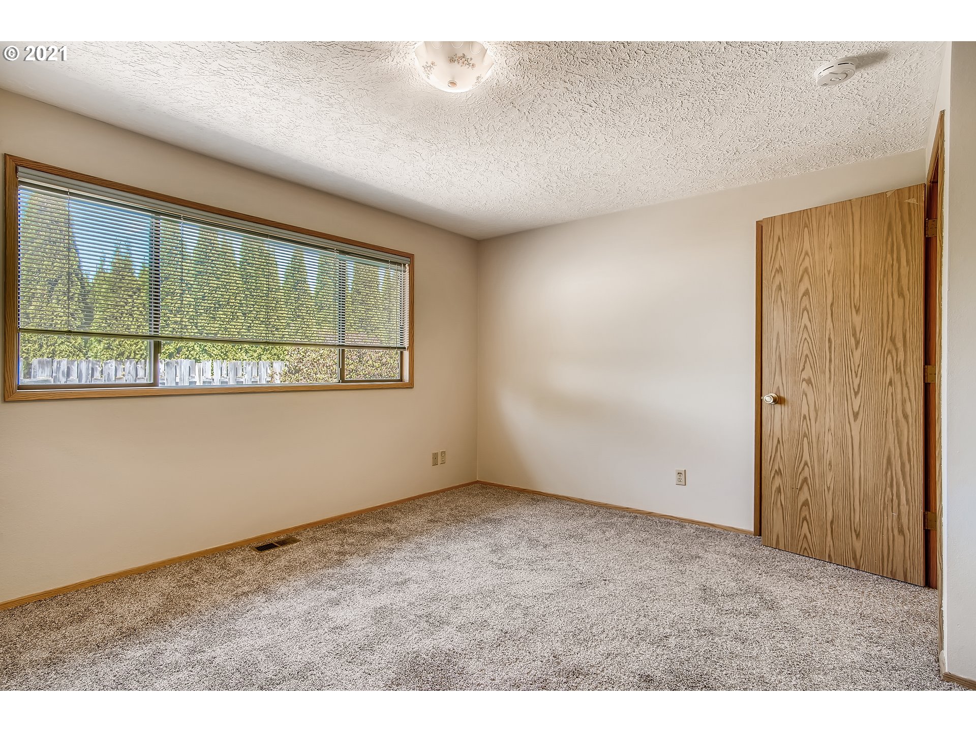 33273 Southwest Em Watts Road Scappoose, OR 97056 - Photo 10 of 32 Gallery Image 10