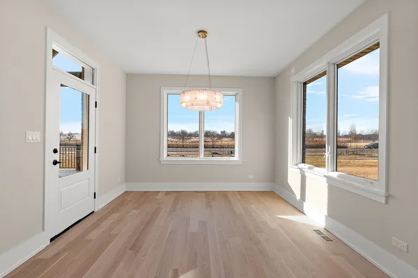 $699,000 | 11129 Lizmore Lane, Unit 37B, Orland Park, IL 60467